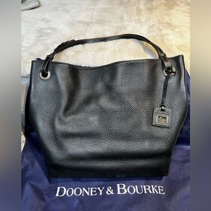 Dooney & Bourke Pebble Grain Sac Shoulderbag
